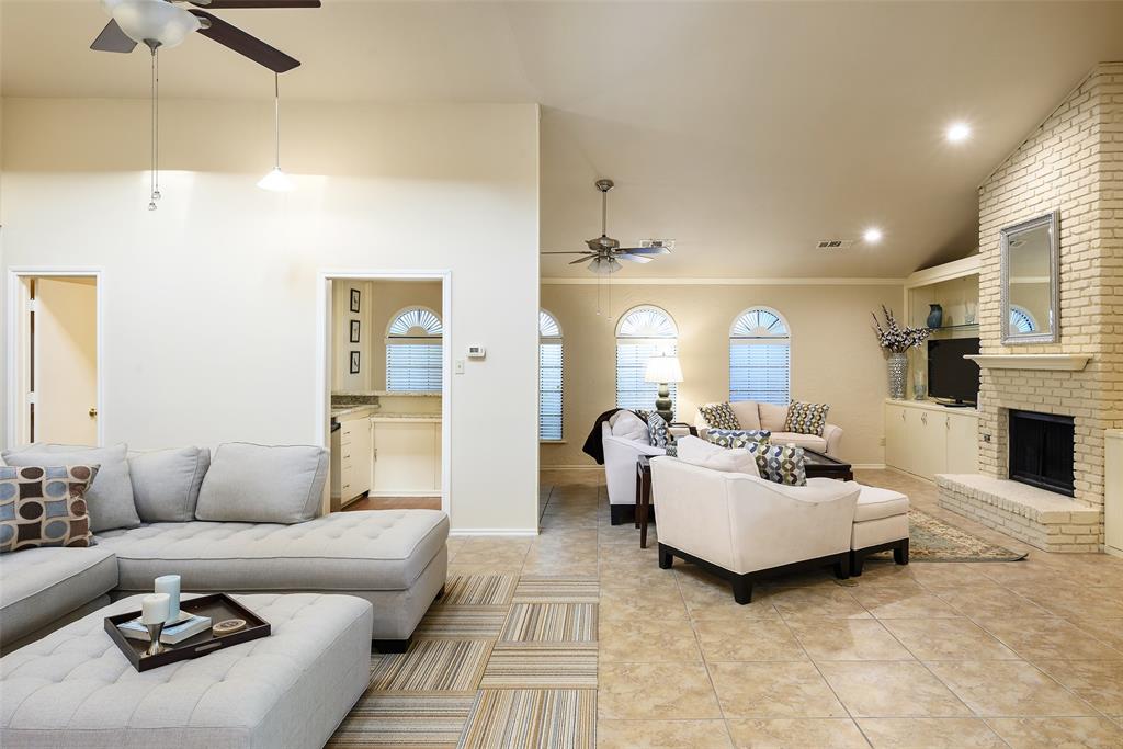 Chapel Valley 02 - Residential