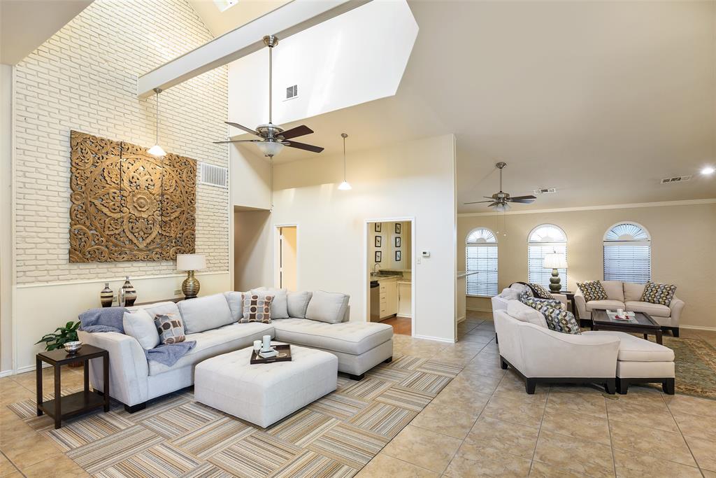 9115 Valley Chapel Lane