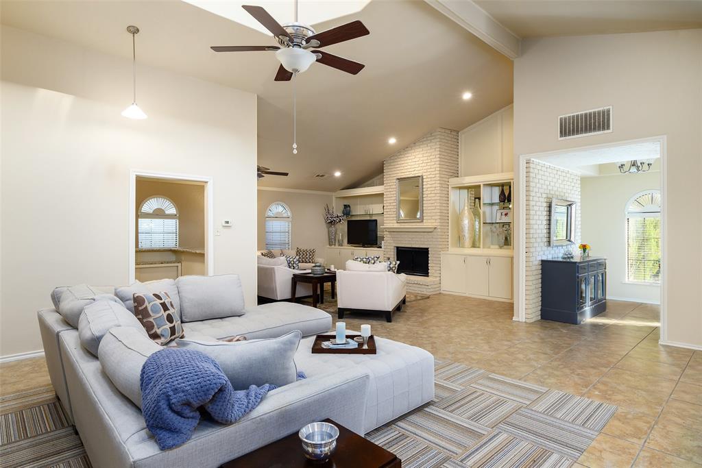 9115 Valley Chapel Lane