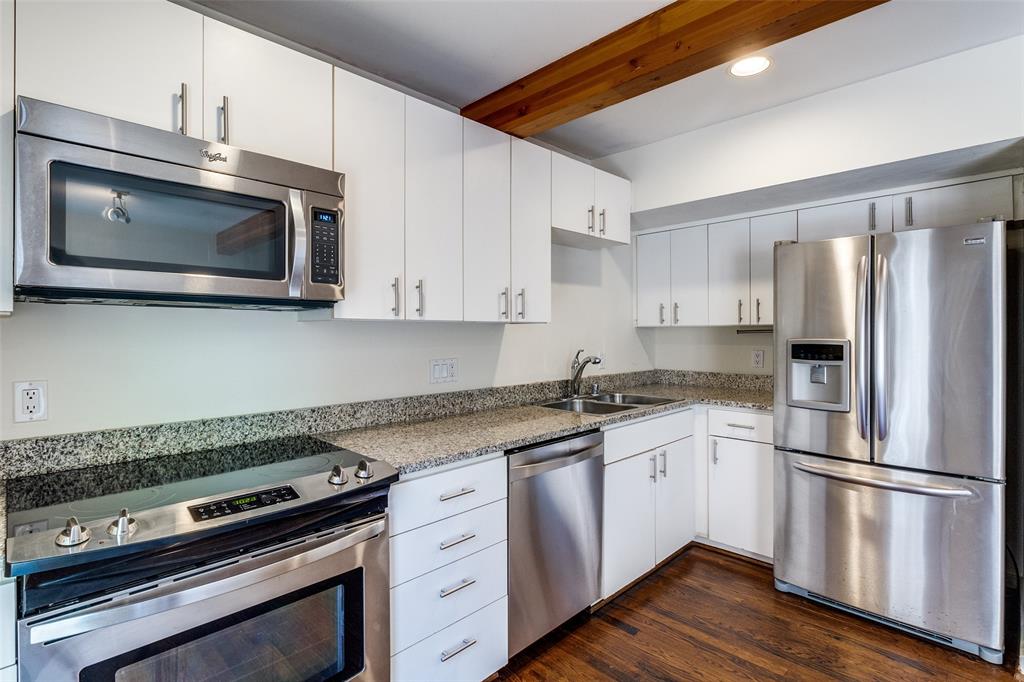 4134 Travis Street Condominiums - Residential