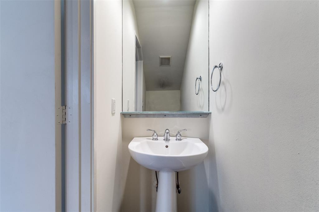 4134 Travis Street Condominiums - Residential