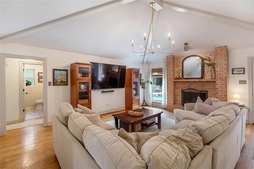 986 Pheasant Ridge