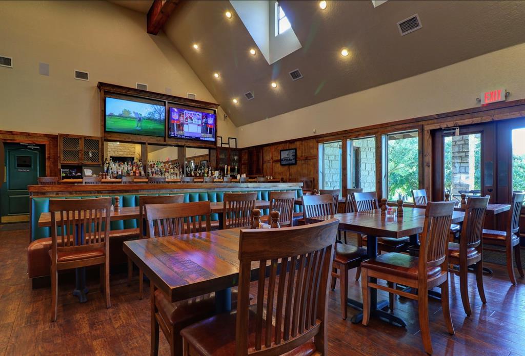 White Bluff #30 - Land