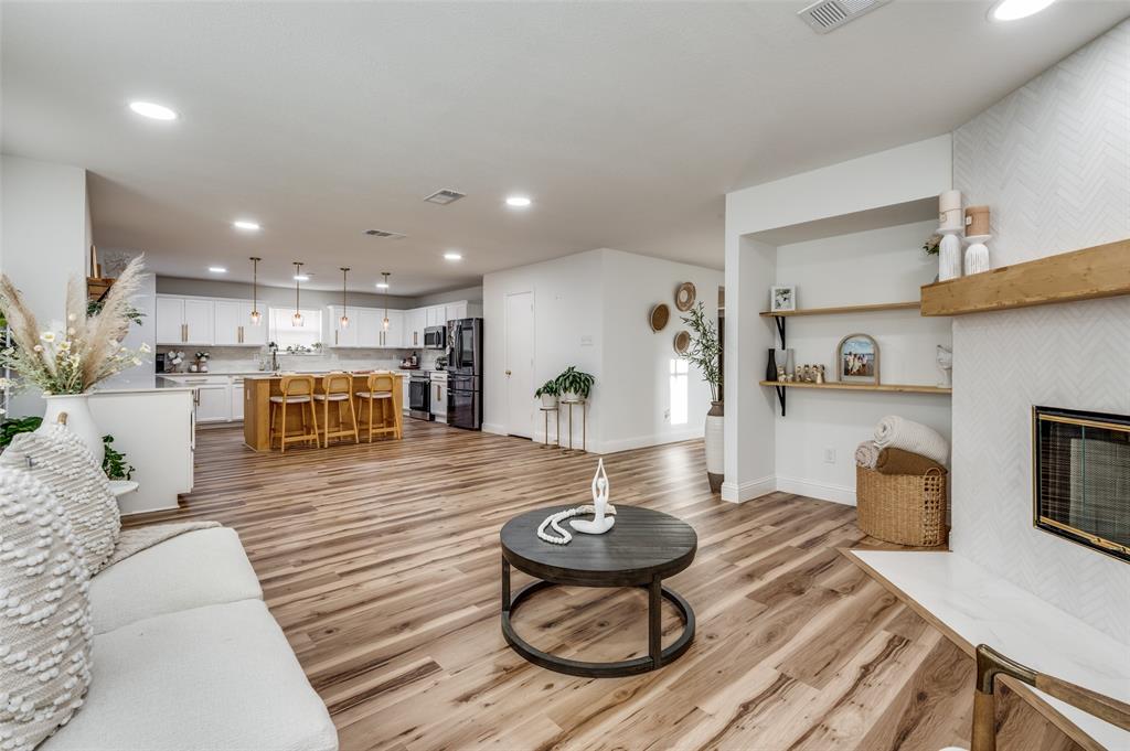 WHITNEY MEADOWS ADDITION - Residential