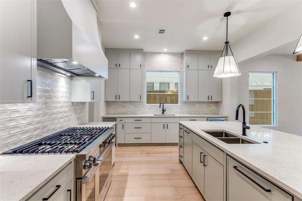 Chamberlain Arlington Heights 1st - Residential