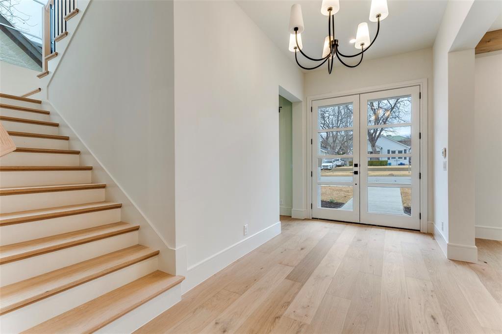 Chamberlain Arlington Heights 1st - Residential