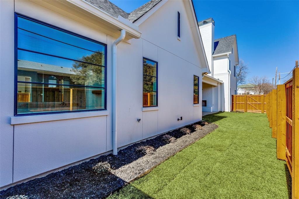 Chamberlain Arlington Heights 1st - Residential