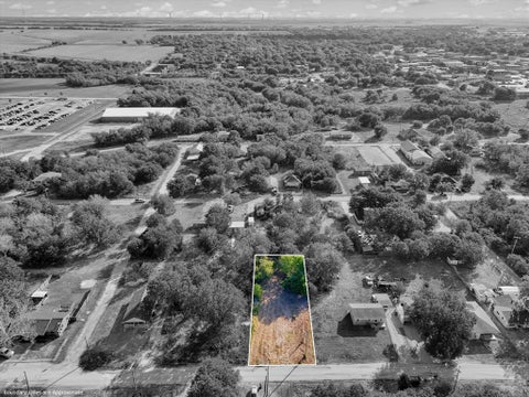 Photo of 312 N Waco Street, Mart, TX 76664 (MLS # 21340215)