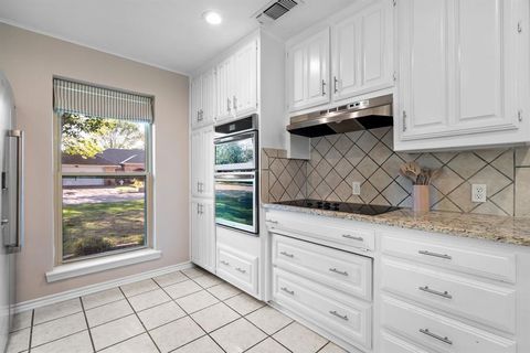 Tiny photo for 2901 Flamingo Circle, Southlake, TX 76092 (MLS # 21107201)