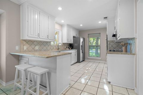 Tiny photo for 2901 Flamingo Circle, Southlake, TX 76092 (MLS # 21107201)