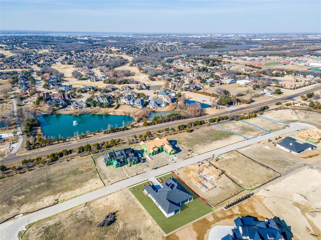 240 Sunset Point Trail