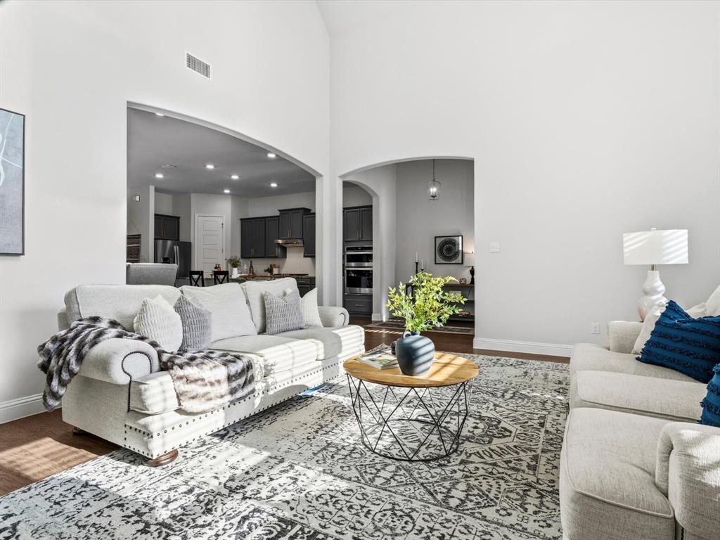 12744 Mercer Parkway