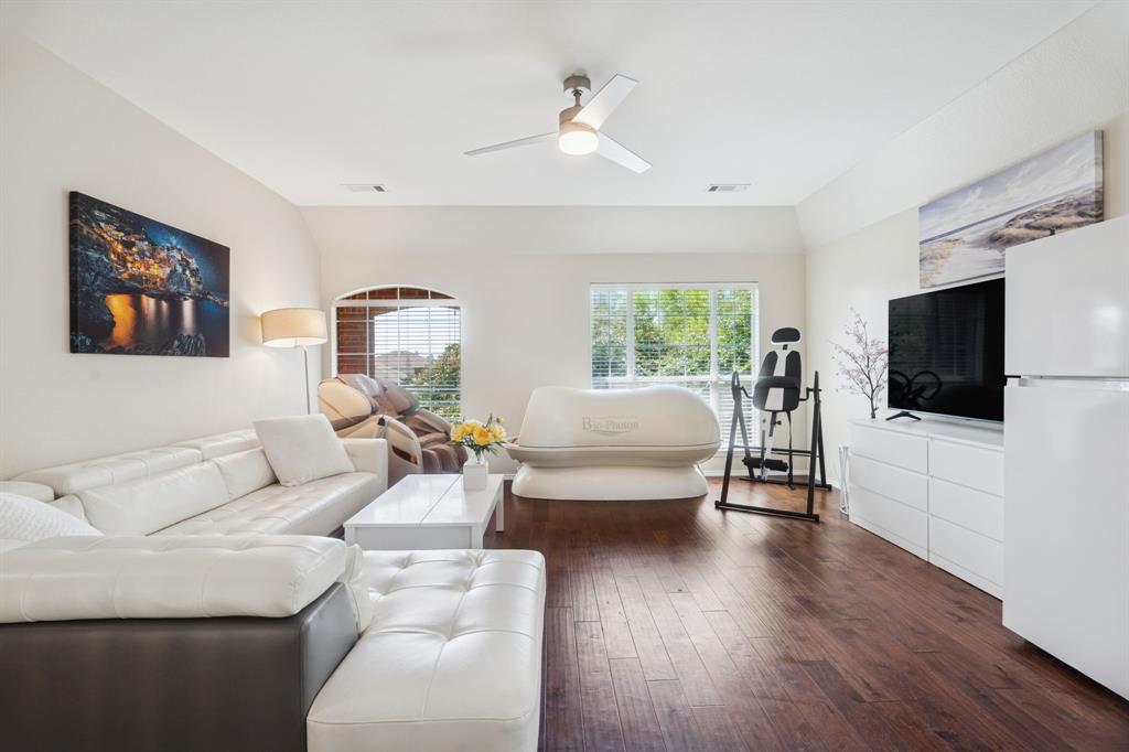 Glenview - Residential