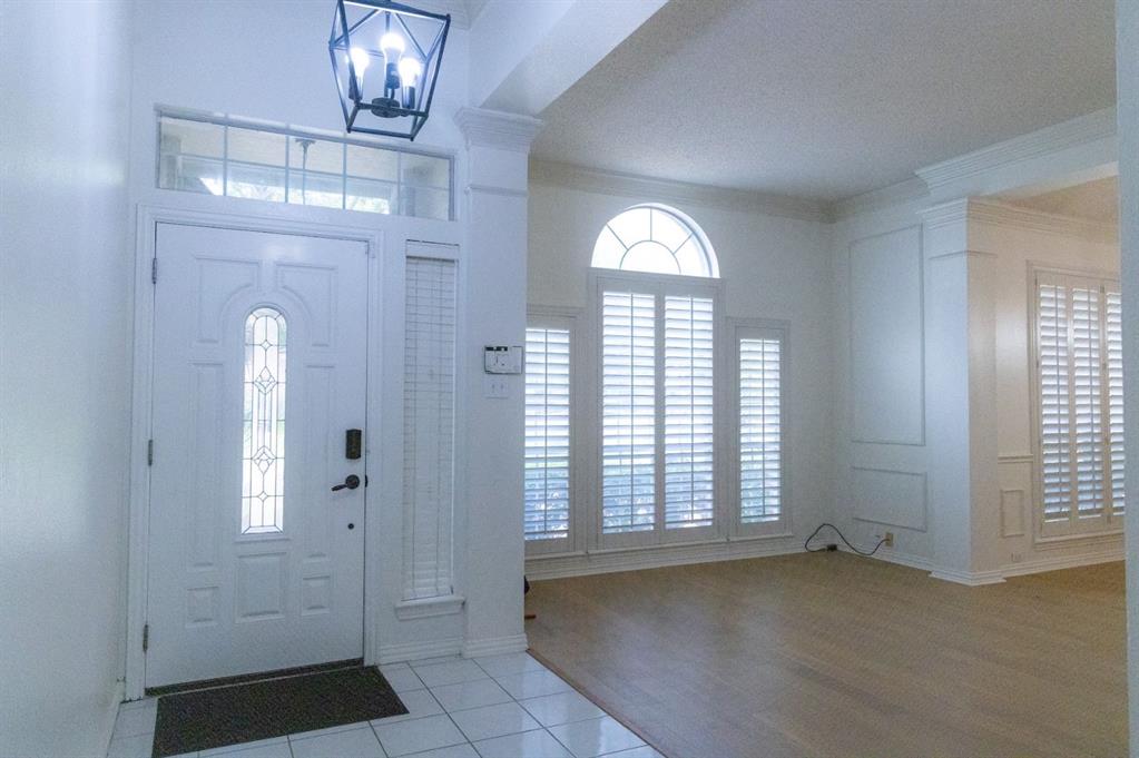 2104 Hunter Place Lane