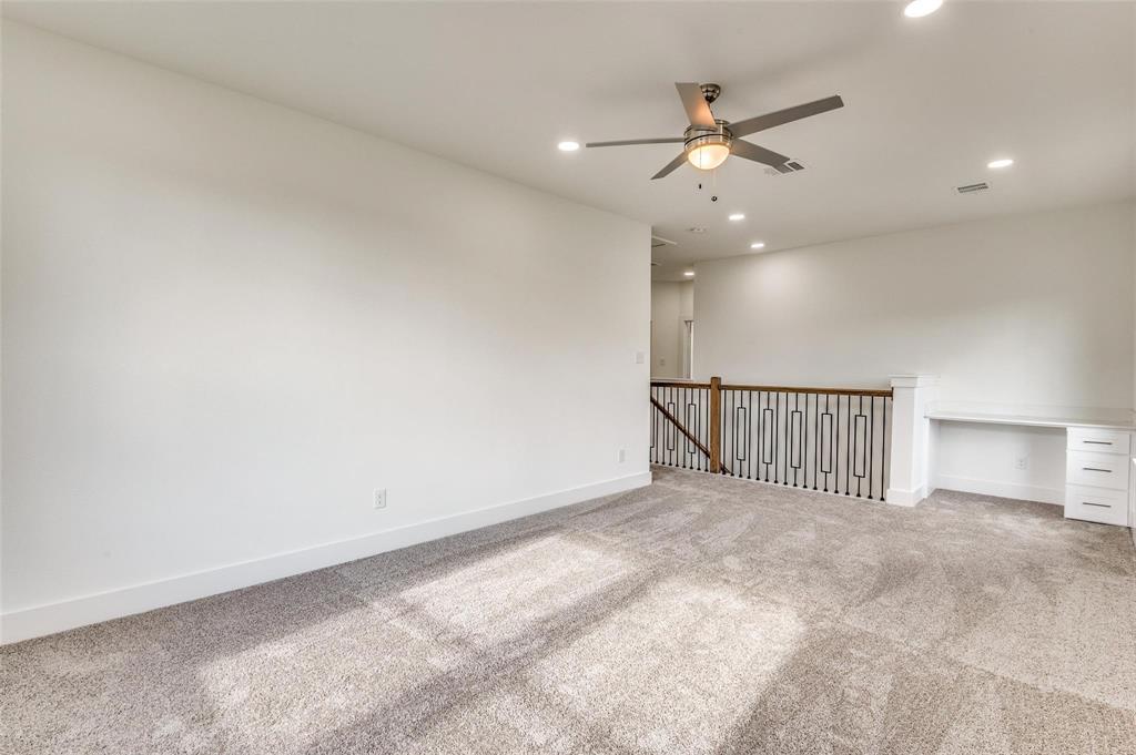 Dallas, Texas 75235, United States, 2 Bedrooms Bedrooms, ,3 BathroomsBathrooms,Residential,Active,76911