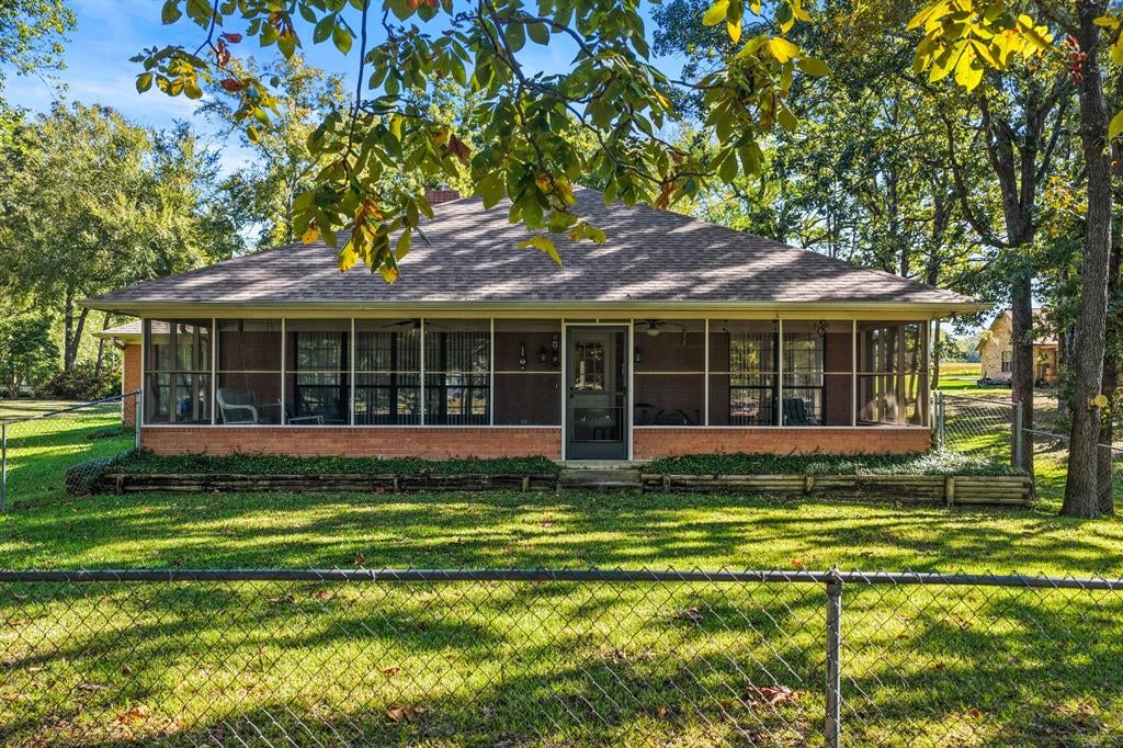 166 County Road 2137