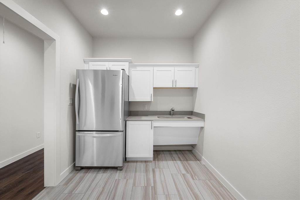 Collin Mckinney Office - Commercial Lease