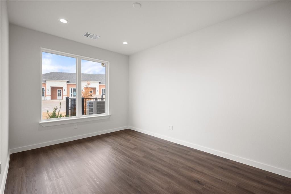 Collin Mckinney Office - Commercial Lease