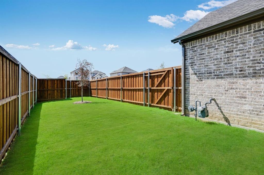 Cross Creek Meadows - Residential