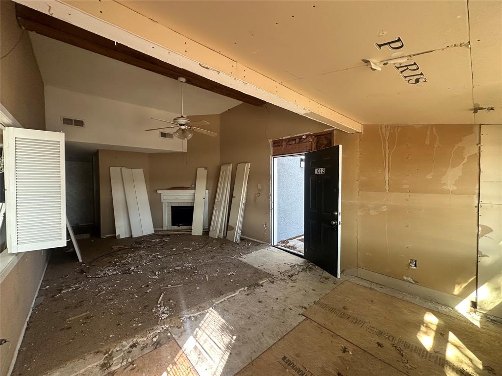 9696 Walnut Street 1012
