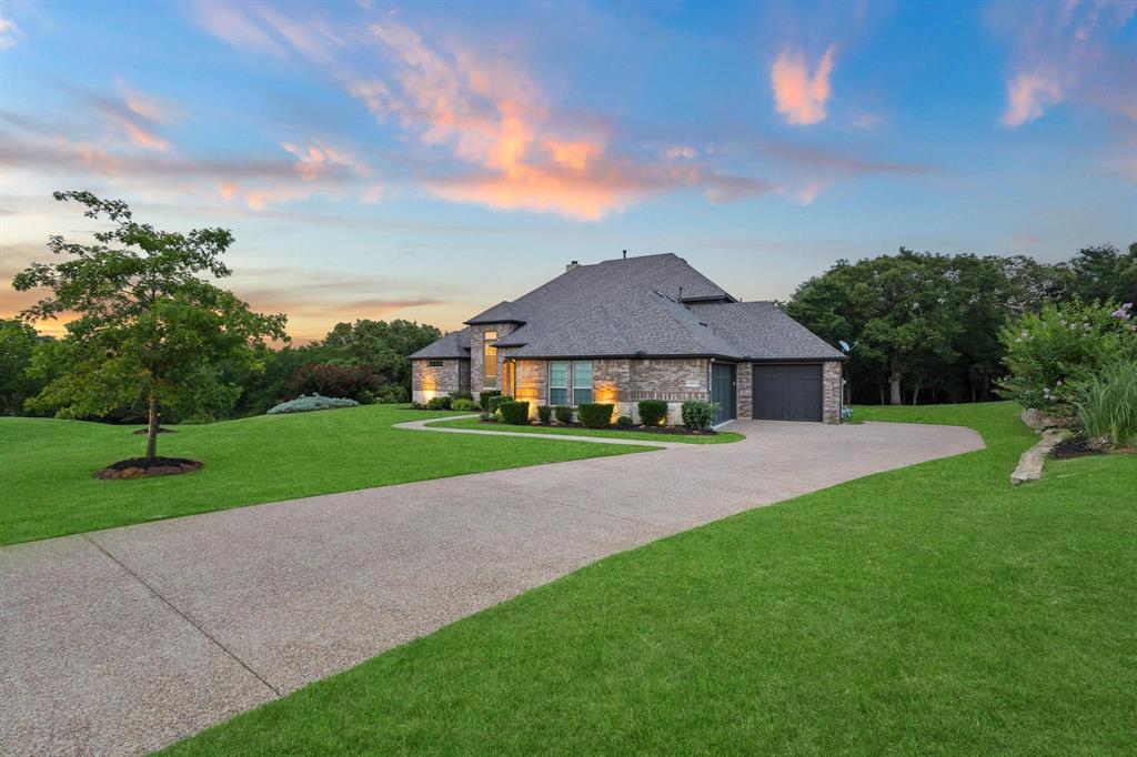 1090 Stone Trail Lane