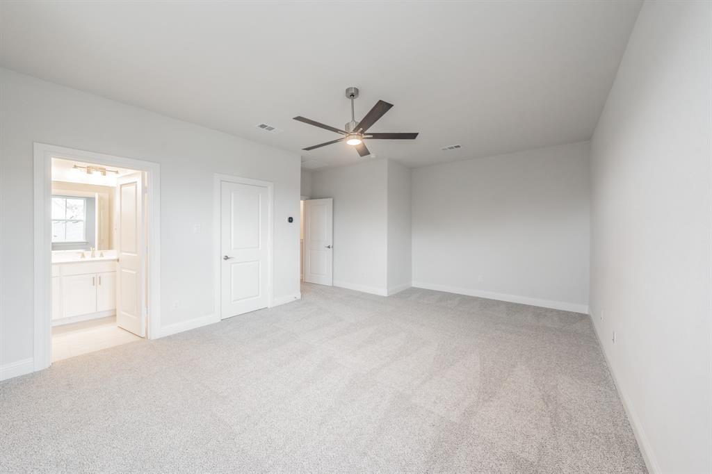 Lake Parc Vlg - Residential Lease