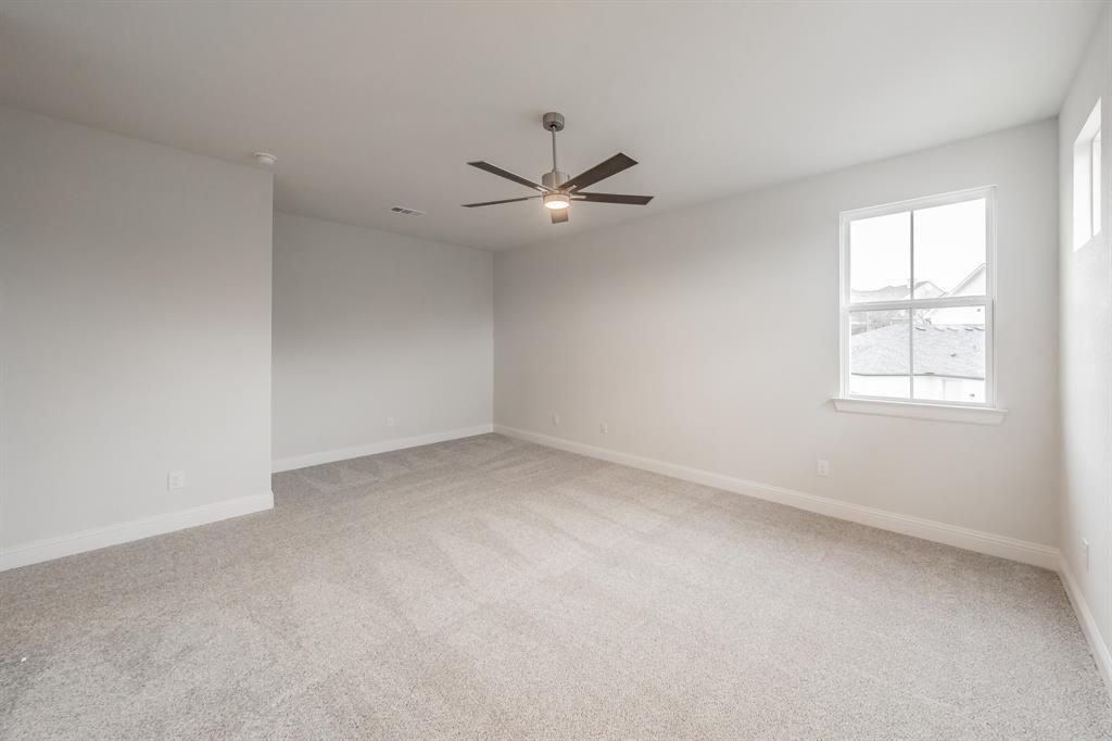 Lake Parc Vlg - Residential Lease