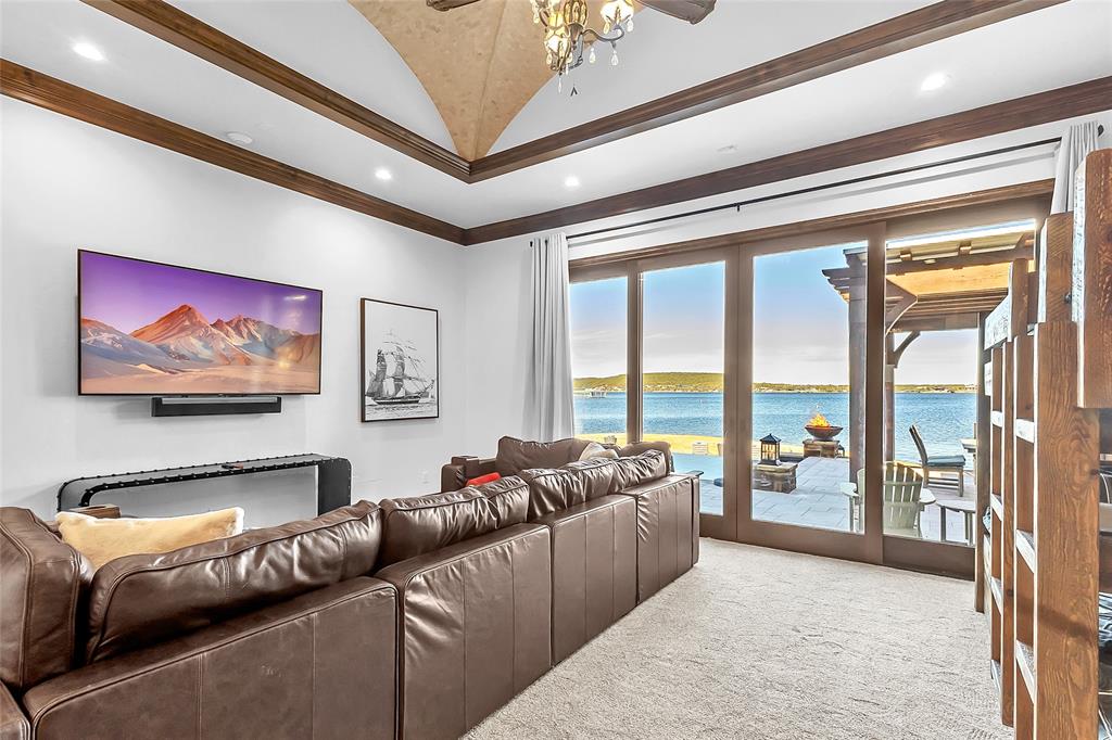 Gainesbend Park Lake - Residential