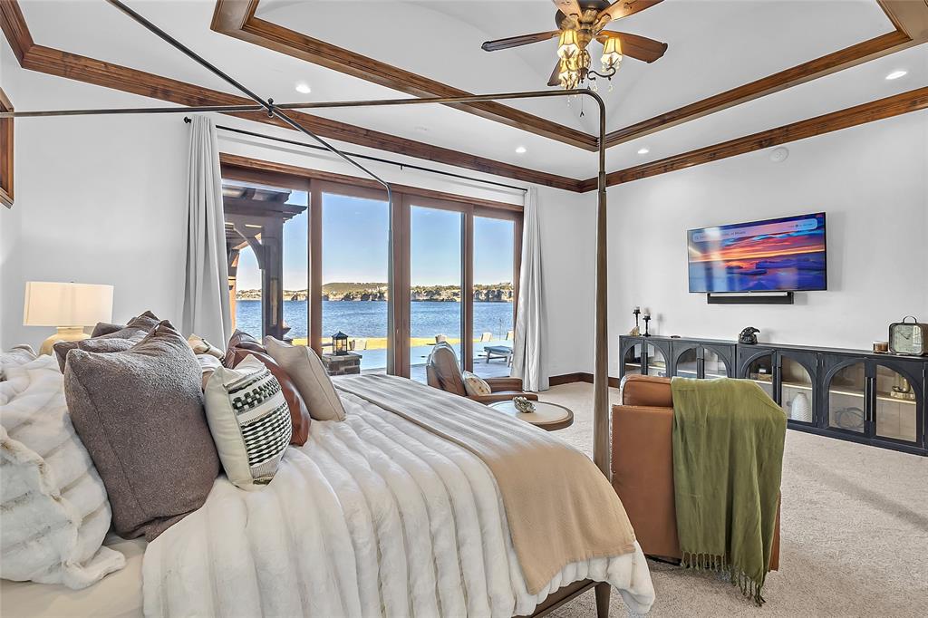 Gainesbend Park Lake - Residential