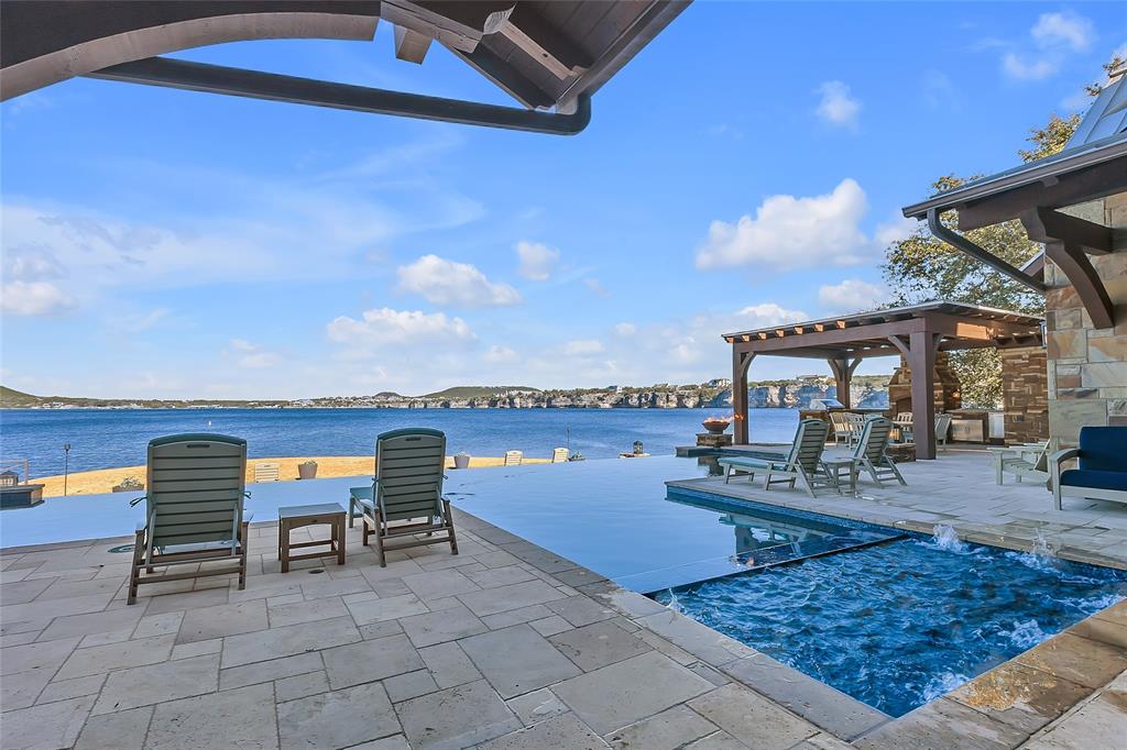 Gainesbend Park Lake - Residential