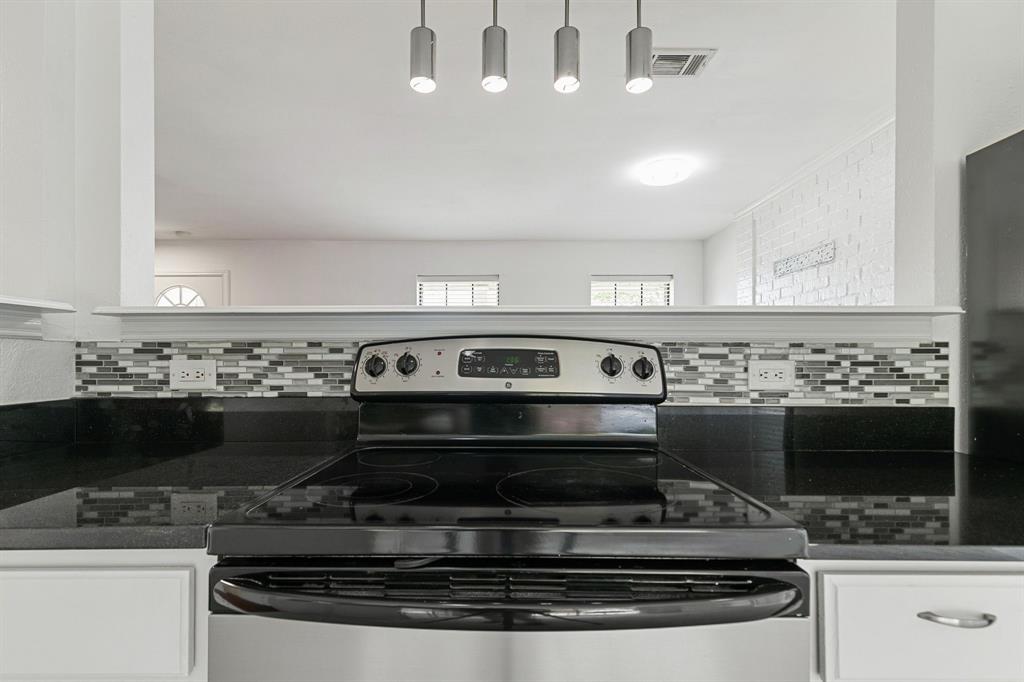 Oak Tree North Estates Add - Residential Lease