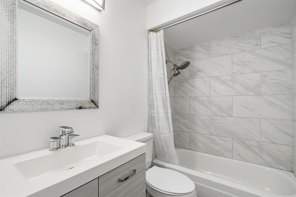 Oak Tree North Estates Add - Residential Lease