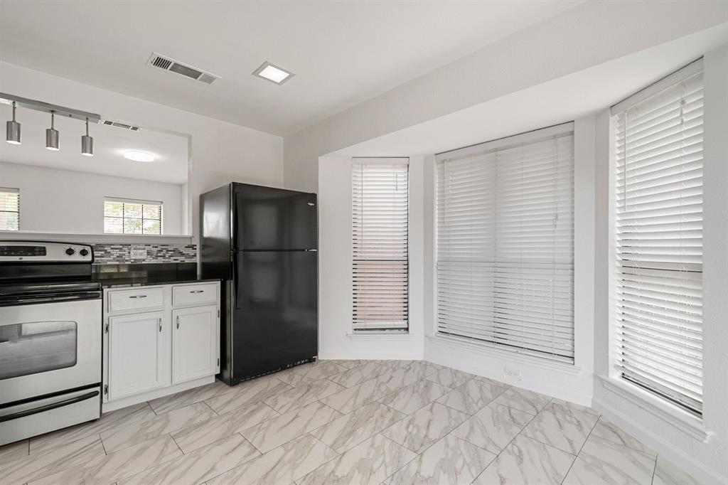 Oak Tree North Estates Add - Residential Lease