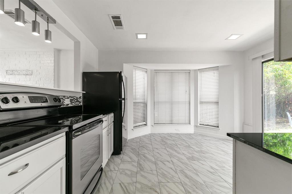 Oak Tree North Estates Add - Residential Lease