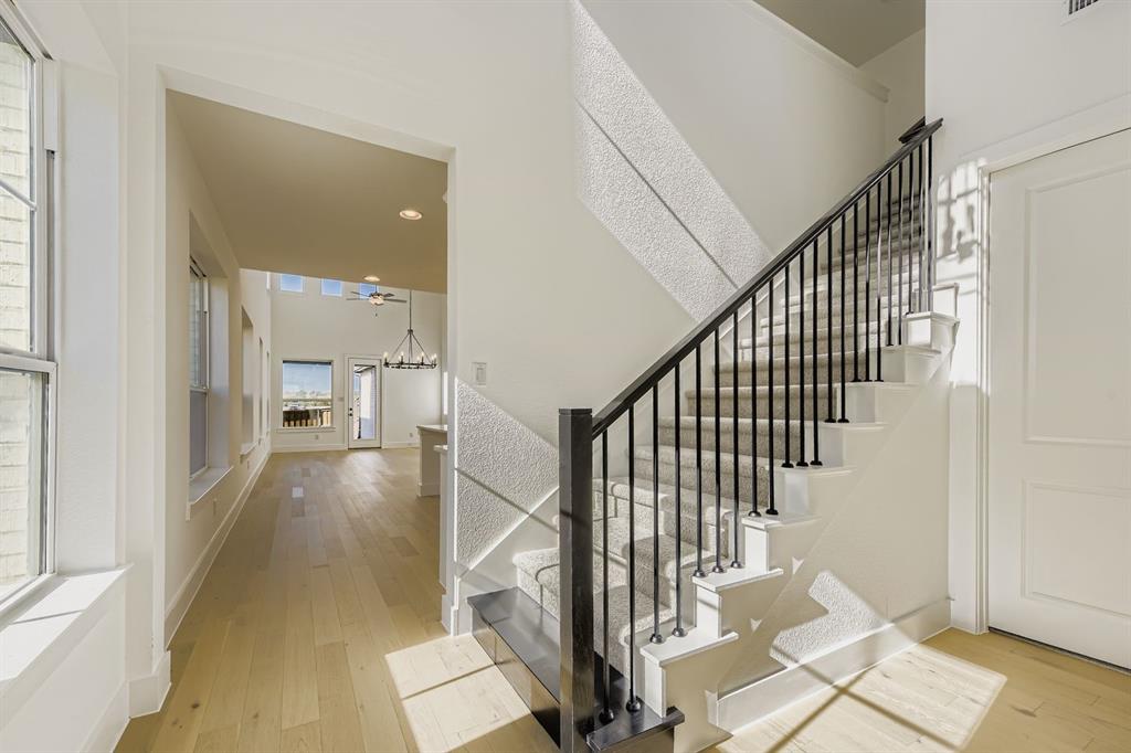 6036 Davis Knoll