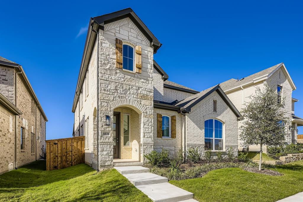 6036 Davis Knoll