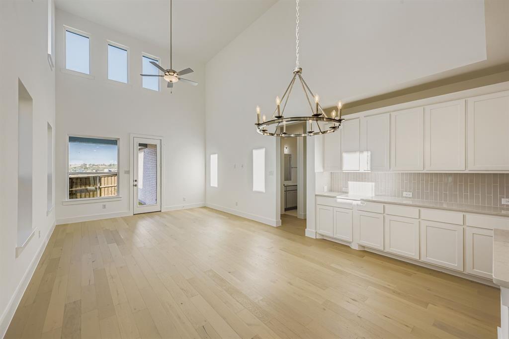 Ventana - Residential