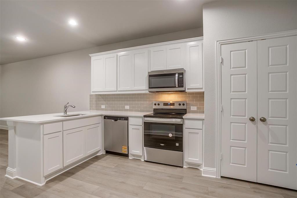 Knight's Landing on Eden Rd phase 2 - Residential