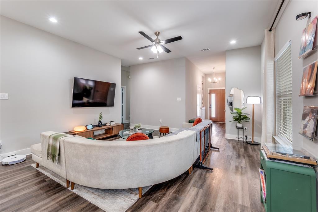 Home Gardens - Residential