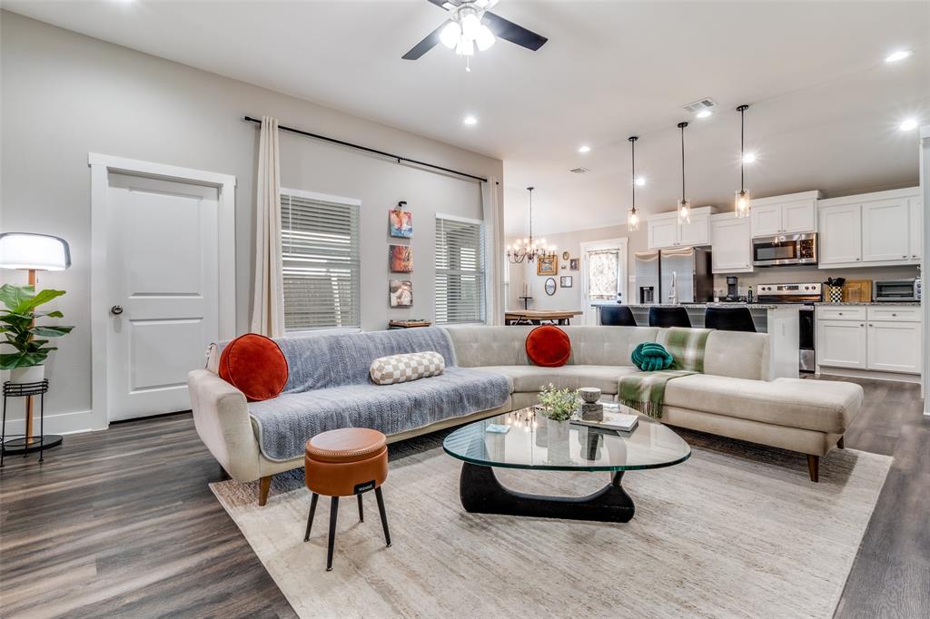 Home Gardens - Residential