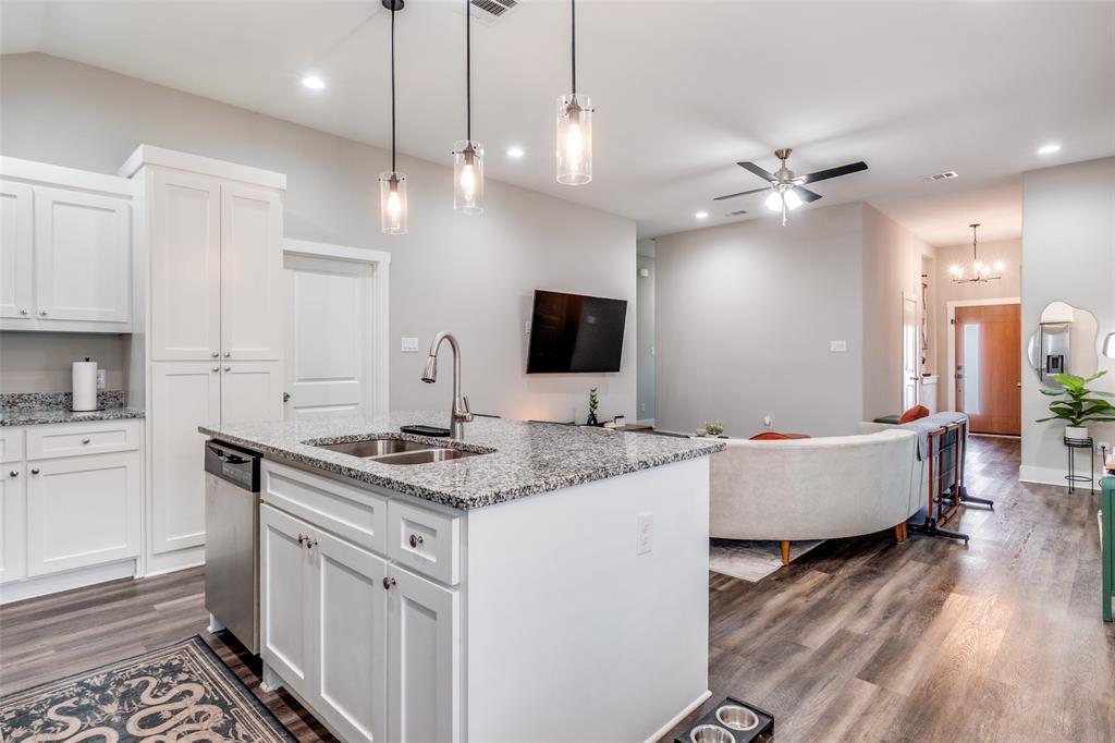 Home Gardens - Residential