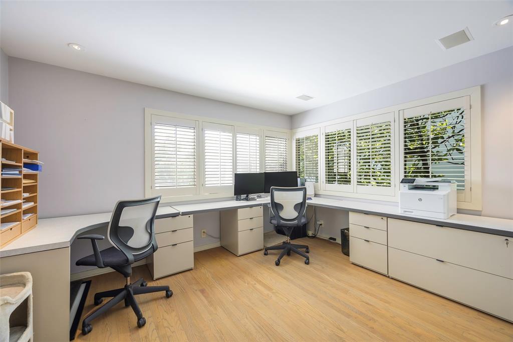 North Dallas Woodlands - Residential