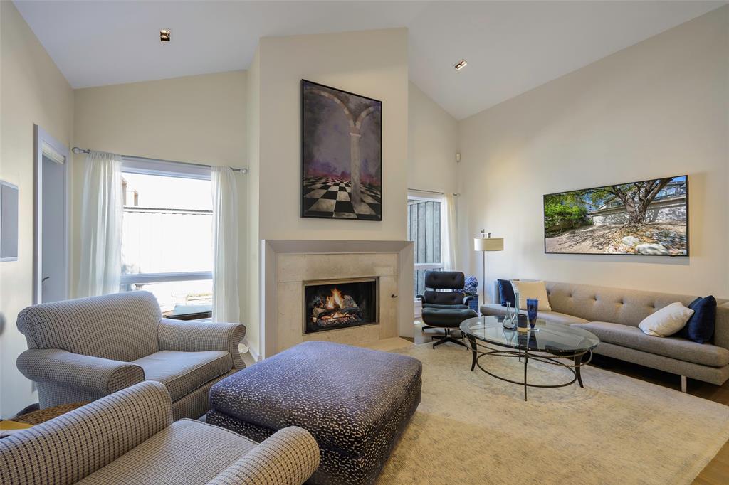 North Dallas Woodlands - Residential