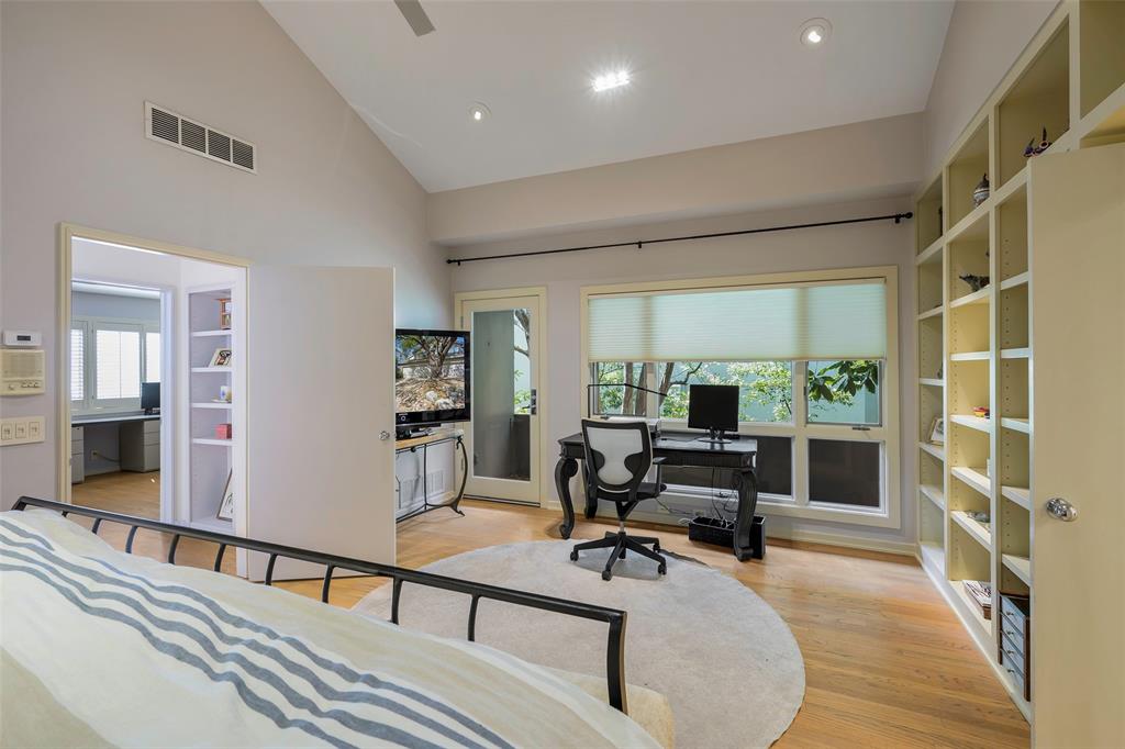 North Dallas Woodlands - Residential