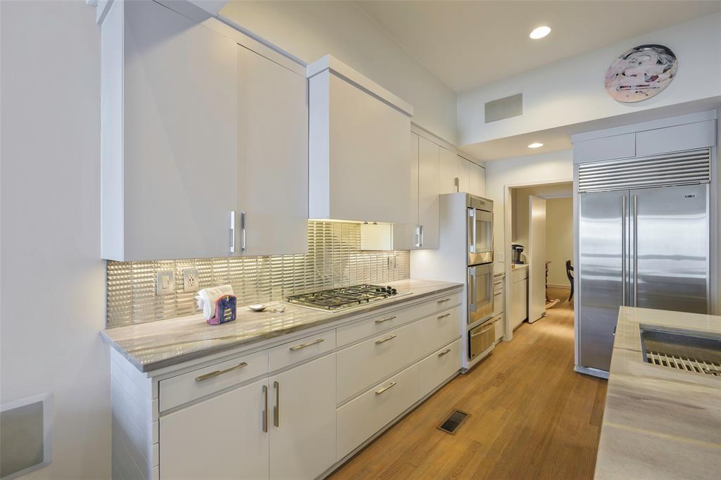 North Dallas Woodlands - Residential