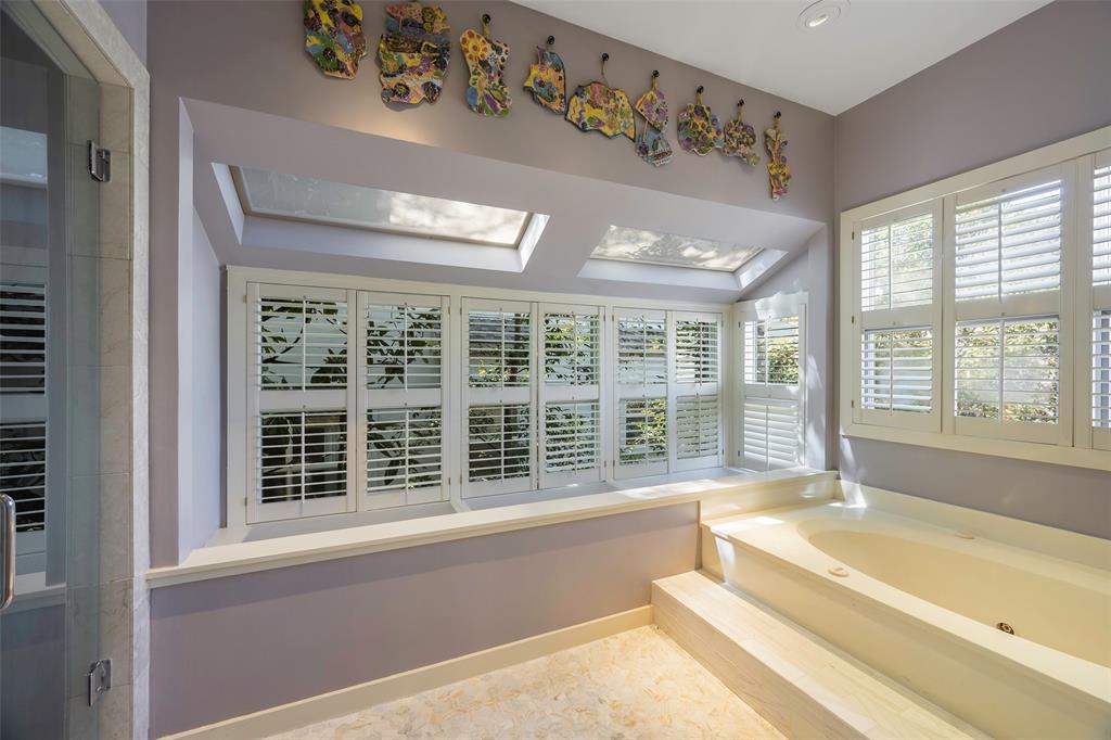 North Dallas Woodlands - Residential