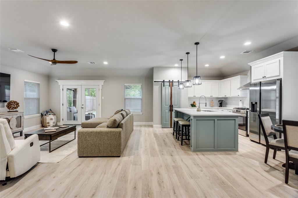 Bluebonnet Hills - Residential Lease