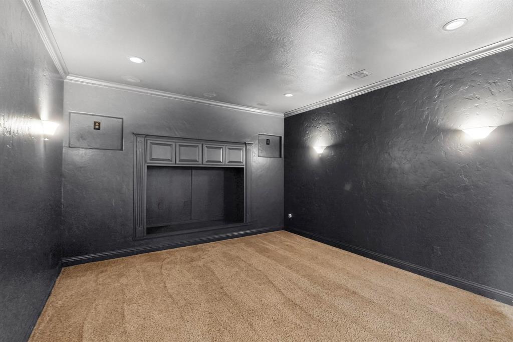 Guggenheim Acres - Residential