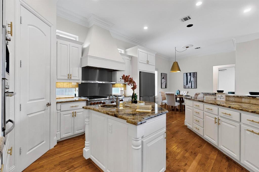 Guggenheim Acres - Residential