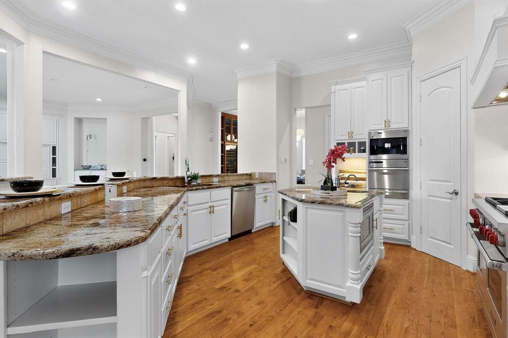 Guggenheim Acres - Residential